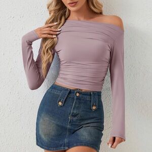 Off-shoulder Top Blouse 💜